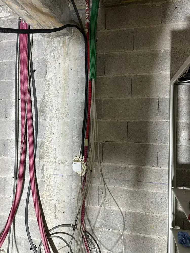 Conduits prepared on site